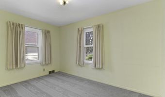2618 E 17TH St, Cheyenne, WY 82001