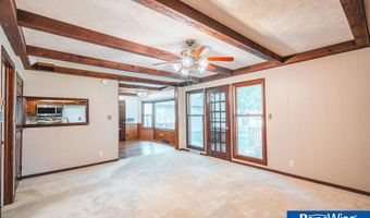 2105 N St St, Aurora, NE 68818