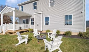 2969 Mcintosh Dr NE, Louisville, OH 44641