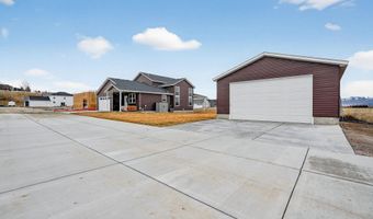 560 Aurora Blvd, Chubbuck, ID 83202