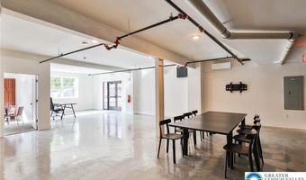 207 N Front St Office, Allentown, PA 18102