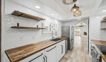 37210 N Tranquil Trl 13, Carefree, AZ 85377