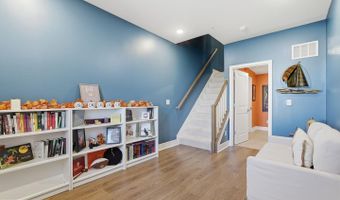 42605 NUBBINS Ter, Ashburn, VA 20147