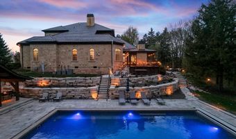 6830 N PURDY Pkwy, Appleton, WI 54913