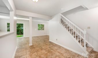 7008 Wannamaker Ln, Charlotte, NC 28226