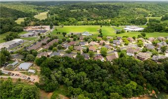 3901 NW Creekstone Blvd, Bentonville, AR 72712