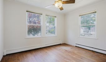 301 Compass Ave, Beachwood, NJ 08722