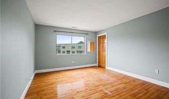 196 Old River Rd 5F, Lincoln, RI 02865