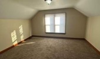 905 9th Ave SW, Austin, MN 55912