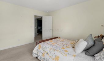 20 Thoreau Dr, Ashville, OH 43103