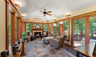 4815 120th St W, Apple Valley, MN 55124