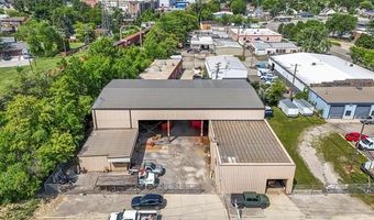 16136 White Ave, Allen Park, MI 48101