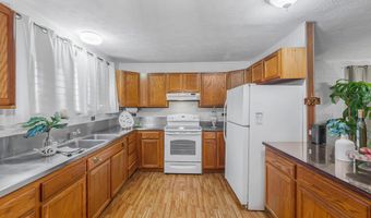 1610- A KINOOLE St, Hilo, HI 96720