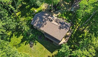 2216 N Medina Line Rd, Akron, OH 44333
