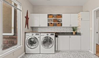5925 Zinnia Ct, Arvada, CO 80004