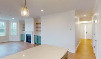4 Longview Dr 208, Atkinson, NH 03811