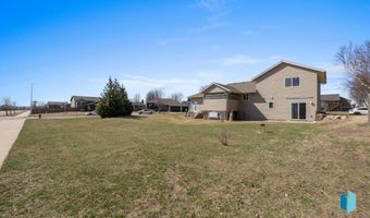 220 S Augusta Ave, Brandon, SD 57005