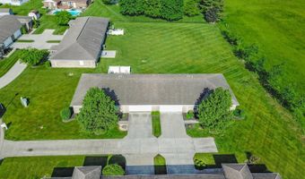 92 Chateau Blvd, Batesville, IN 47006