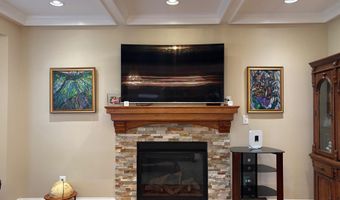 2445 S KENWOOD St, Arlington, VA 22206