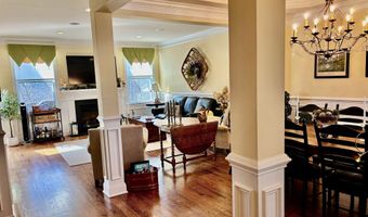 20 Great Hill Dr 20, Bethel, CT 06801