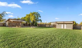 305 N SYCAMORE St, Archer City, TX 76351