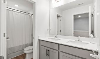 187 Creekhaven Dr, Angier, NC 27501