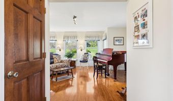61 Pond Rd, Albion, ME 04910
