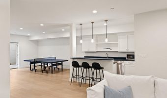 6213 DAHLONEGA Rd, Bethesda, MD 20816