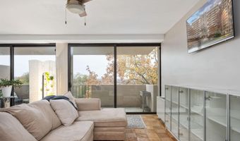 4141 N HENDERSON Rd 702, Arlington, VA 22203