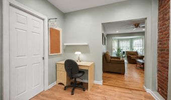 156 Myrtle Ave, Belford, NJ 07718