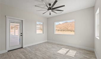 19707 Roanoke Rd, Apple Valley, CA 92307