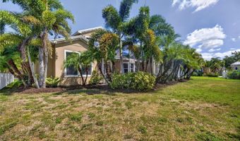 824 ISLEBAY Dr, Apollo Beach, FL 33572
