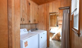 608 Academy St, Batesburg, SC 29006