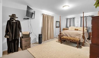 905 W 3rd Ave, Broomfield, CO 80020