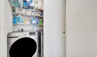 19355 Turnberry Way 26E, Aventura, FL 33180