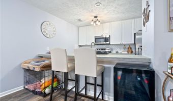 2428 E UNIVERSITY Dr, Auburn, AL 36830