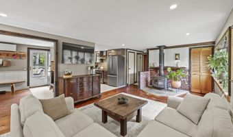 30 Brookman Dr, Blandford, MA 01008