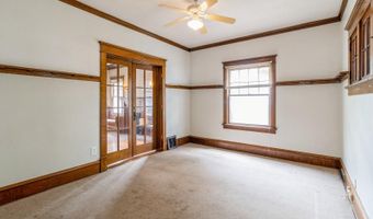 615 Kellogg Ave, Ames, IA 50010