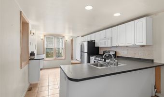 59 S 14th St, Airville, PA 15203