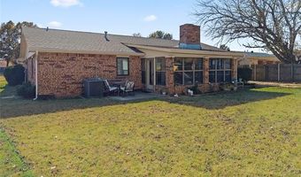 3133 Cardinal Dr, Ardmore, OK 73401