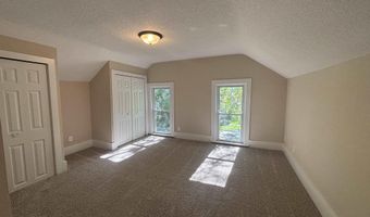1203 S Van Buren St, Auburn, IN 46706