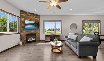 2726 11th Ave, Anoka, MN 55303