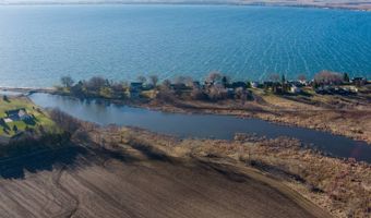 198 W Lake Dr, Arlington, SD 57212