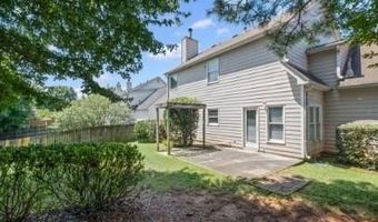 10905 Pinewalk Forest Cir, Alpharetta, GA 30022
