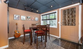 2 Merritt Woods, Burlington, CT 06013