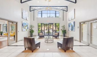 1021 N GARFIELD St #316, Arlington, VA 22201