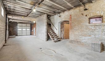 310 SE 2nd, Dyersville, IA 52040