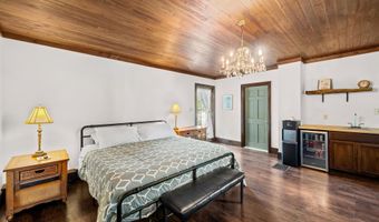 4725 E N Territorial Rd, Ann Arbor, MI 48105