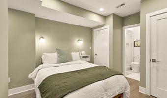 1519 K St SE 101, Washington, DC 20003