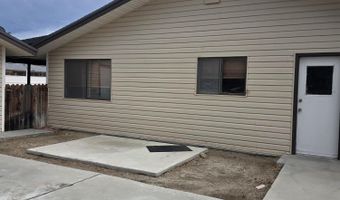 140 Aurora St, Hawthorne, NV 89415